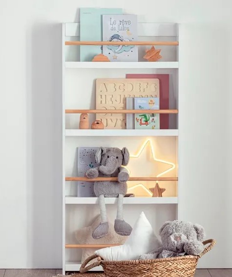 EXPOSITOR LIBRERIA CON 4 BALDAS COLOR BLANCO Y TRAVESAÑO EN HAYA NATURAL 118X55X15CM